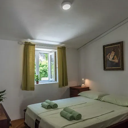 Matijas * Trstenik (Dubrovnik-Neretva)